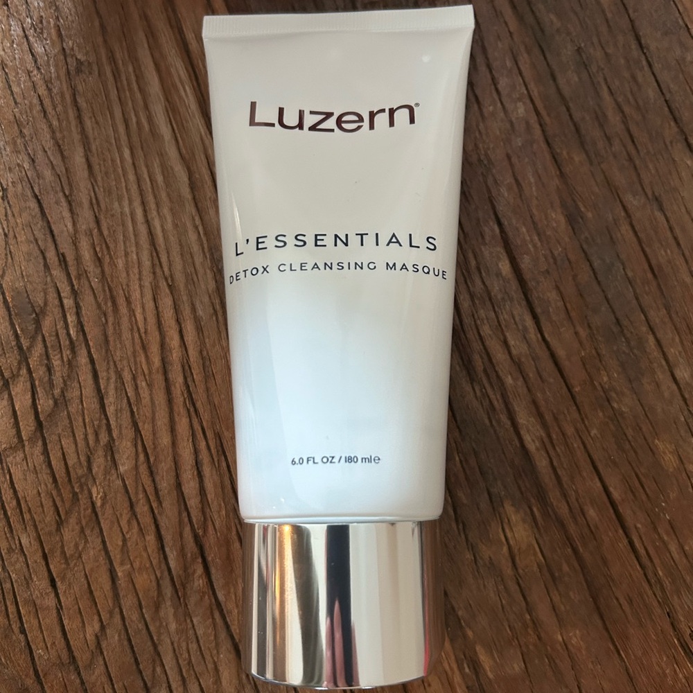Luzen Skincare Detox Cleansing Masque